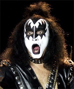 Gene Simmons de KISS, su aullido aparece en la versión final de "The Wolfman"