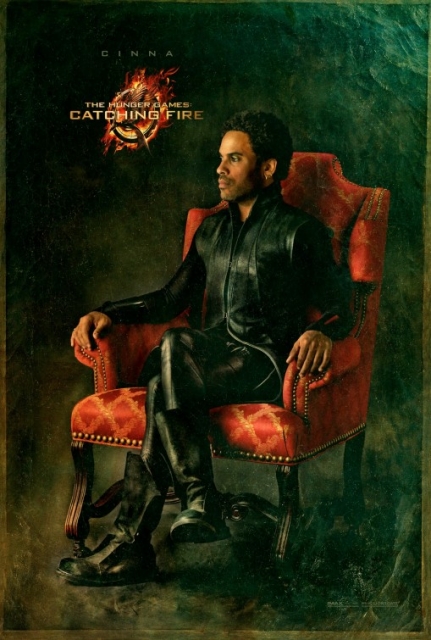 hunger games poster personaje 4 