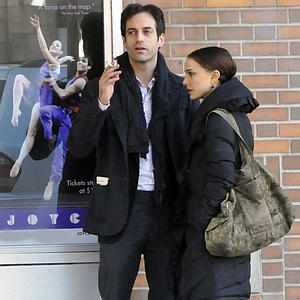 Natalie Portman y Benjamin Millepied recibieron a un varoncito